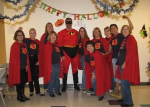 Mr Incredible and the Super Assistants